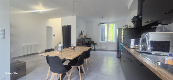 Offres de vente Maison de village Ricaud 11400